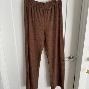 OV cloud knit pants